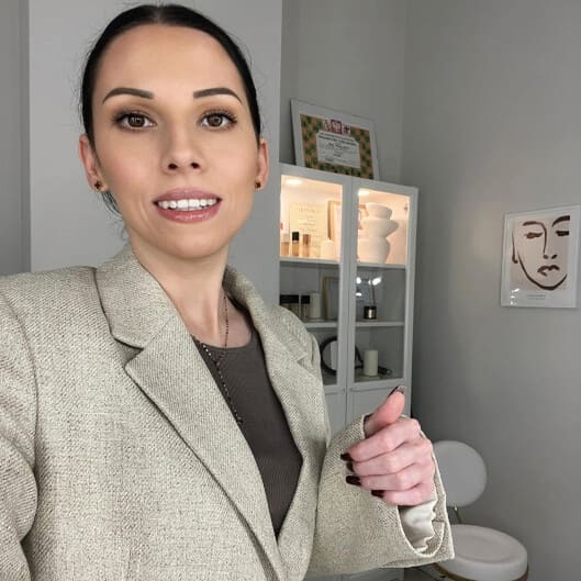 Agata Maślak - właścicielka studia makijażu w Szczecinie, makijażystka z 8-letnim doświadczeniem