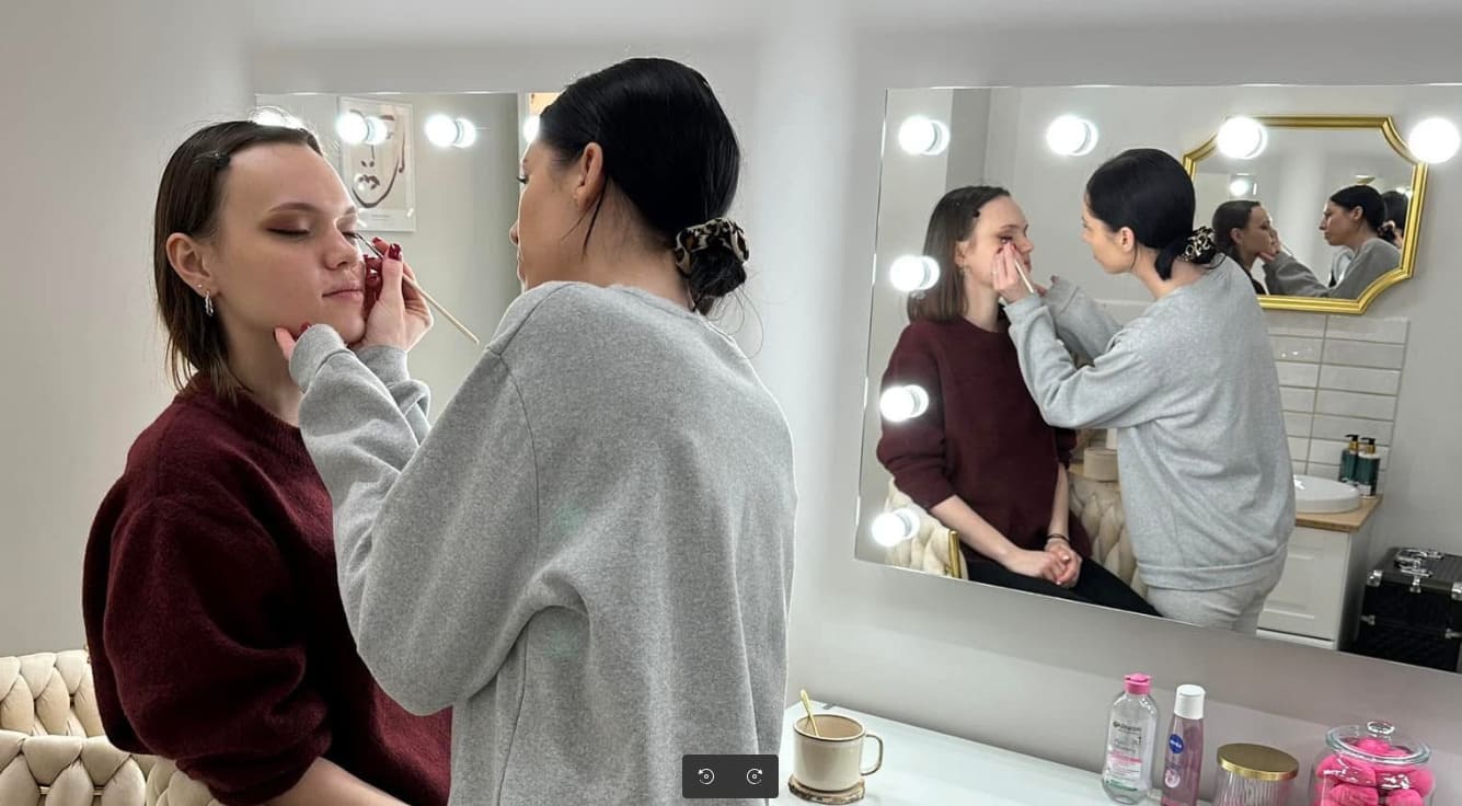 Agata Maślak - doświadczona makijażystka i właścicielka studio makijażu w Szczecinie